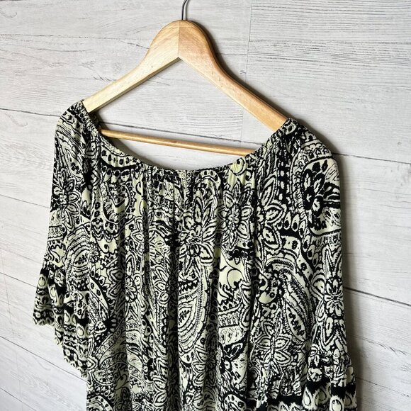 Umgee Dress Womens Size Medium Black & Ivory Floral Sheath Pockets Bell Sleeve - Picture 11 of 14